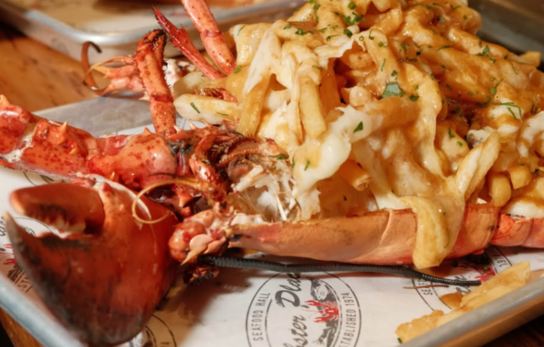 Lobster Place NYC: Chelsea Market’s Seafood Institution Is Serving New York’s Ultimate Lobster Roll Fix